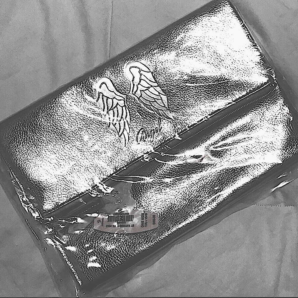 🆕🔥LIMITED EDITION:VS ANGEL RUNWAY PARIS FRANCE 2019 HARD TO FIND:COLLECTABLE - Picture 4 of 9